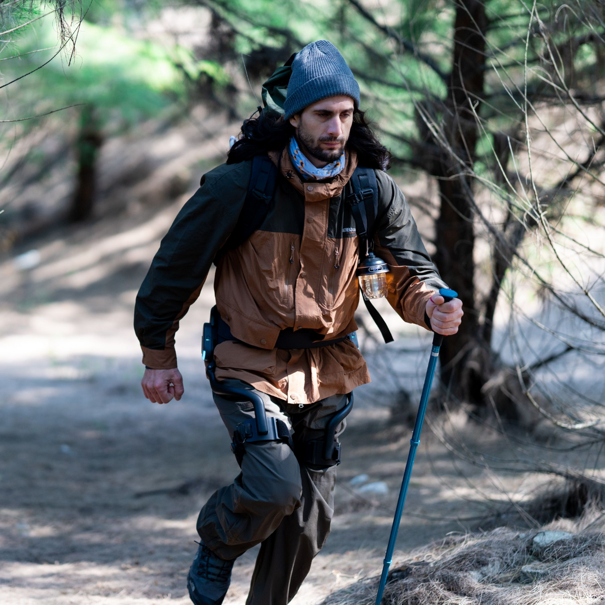 DNSYS X1 hip exoskeleton in use